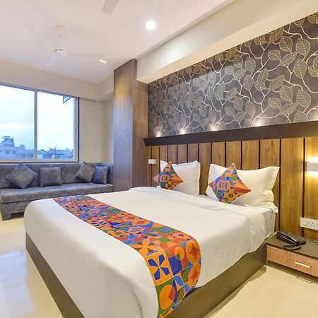 Fabhotel The Max Glory Indore Buitenkant foto